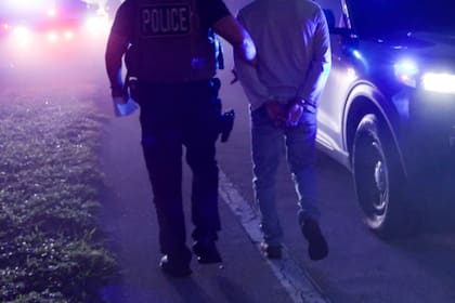 Tras ese episodio, al menos cinco estudiantes más del mismo distrito escolar también fueron detenidos y enviados al mismo centro