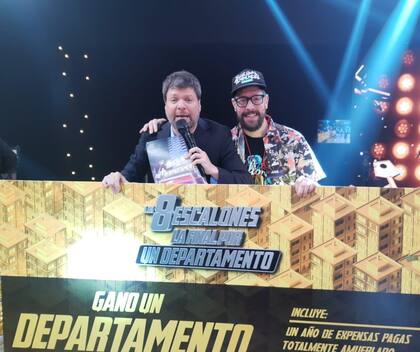 Tras ganar el departamento, José le pidió a Guido Kaczka una foto para su abueña que es fan suya