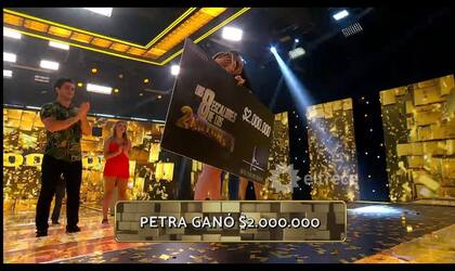 Tras ganar, Petra celebró junto a su mamá