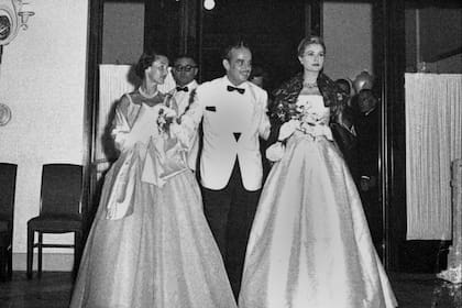 Tras la boda de Rainiero III con Grace Kelly, el papel de la baronesa de Massy fue secundario