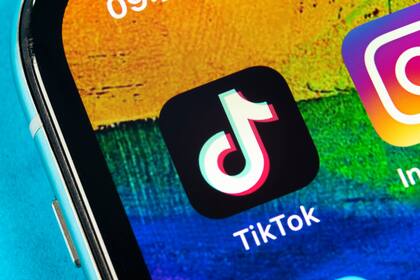 Tras la irrupción de TikTok, la “tiktorización” se extendió al resto: Instagram lanzó Reels y YouTube, Shorts