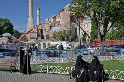El Papa Francisco se mostró dolido por la decisión