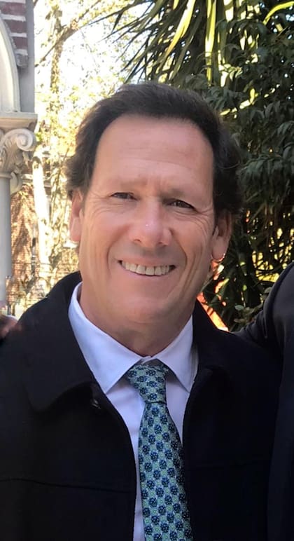 Tras la salida de Parodi quedará como máximo responsable de manera interina Eduardo González, quien cumple la función de coordinador general de todos los medios públicos en intervención