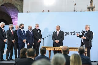 Sin viabilidad económica, no hay política para el día después