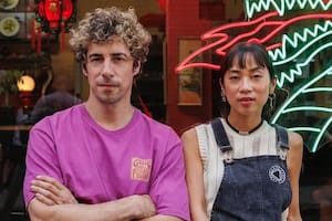 Tras oficializar su relación, Esteban Lamothe y Débora Nishimoto hicieron una escapada romántica a la Patagonia(Foto: Instagram @estebanlamothe)