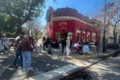 Tras ser furor en Chacarita, saltaron a Paternal