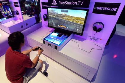 Después de ganar las preferencias de usuarios de PC y dispositivos móviles, las descargas digitales comenzaron a ganar terreno entre los dueños de consolas hogareñas