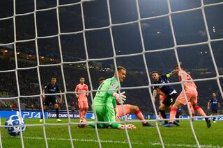 Perlitas de la Champions: el lujo del arquero argentino y la victoria de Simeone