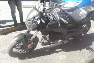 Caen dos motochorros que le habían arrebatado el Rolex a un turista cerca del Obelisco