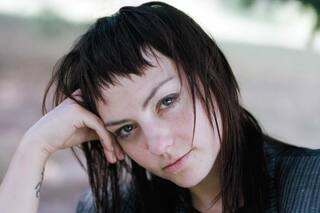 Angel Olsen arranca de cero con 'Whole New Mess'