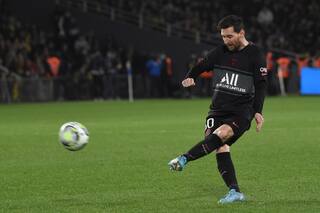 Tras la alegría en la selección Messi vuelve al Parque de los Príncipes, donde fue silbado la última vez