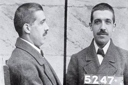 Tras varias semanas de investigación, Ponzi admitió que no podía pagar sus deudas y fue encarcelado