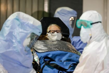 Muchos pacientes de coronavirus murieron solos en los hospitales durante la pandemia