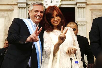 Alberto Fernández y Cristina Kirchner este mediodía en el Congreso 