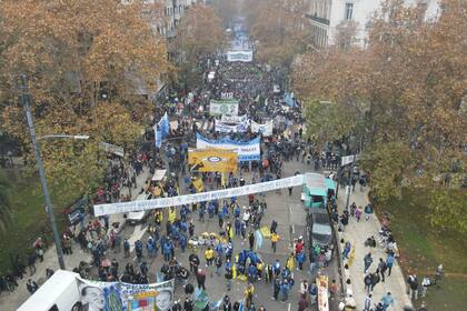 Vista de las distintas organizaciones sociales que se manifiestan en contra de la Ley