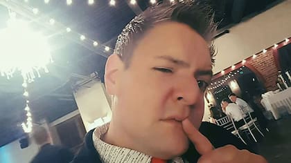 Travis Malouff tenía 42 años