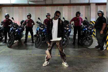 Travis Scott y una de sus fotos en Buenos Aires durante su primera visita en 2022