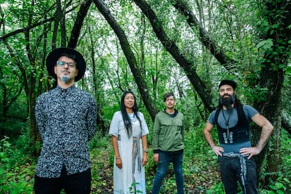 Tremor y Micaela Chauque