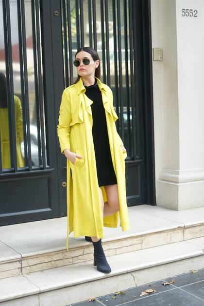 Trench y Vestido: Comite Apparel