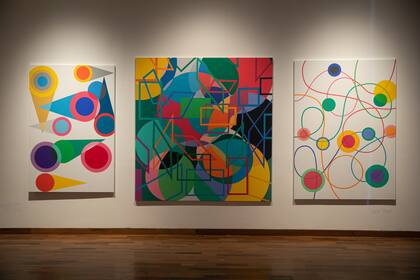 Tres acrílicos sobre tela de Graciela Hasper, de 2019 y 2021