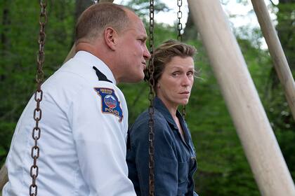 Woody Harrelson y Frances McDormand en Tres anuncios por un crimen