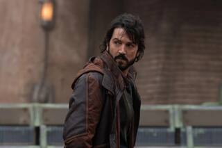Tres imperdibles historias para ver y celebrar el cumpleaños de Diego Luna