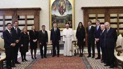 Tres gobernadores y pocos funcionarios acompañaron al presidente