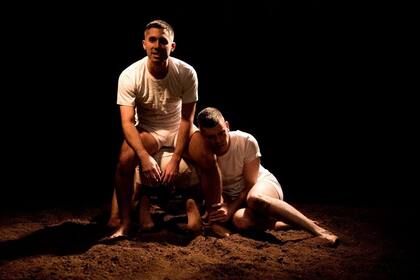 Tres jóvenes actores virtuosos