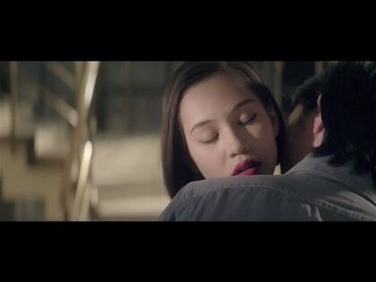 Tres momentos de sus cortos de moda, llenos de un clima especial: Writer’s Bolck, Non Plus One y Trench Trip