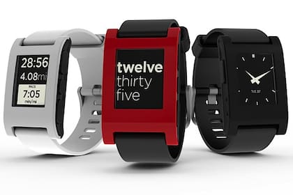 Tres vistas del proyecto Pebble