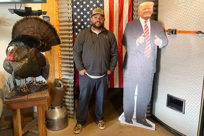 Trey Oliver, un productor en las afueras de Greensboro, en Carolina del Norte, que es un ferviente seguidor de Trump.