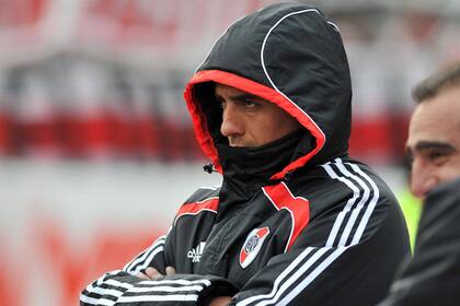 Trezeguet, ayer en el Monumental; ¿la última de David con los colores de River?