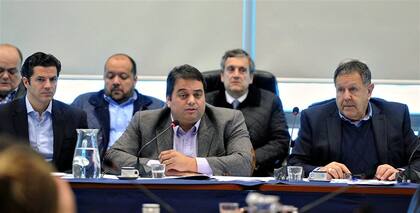 Triaca no pudo convencer a los legisladores de extracción gremial