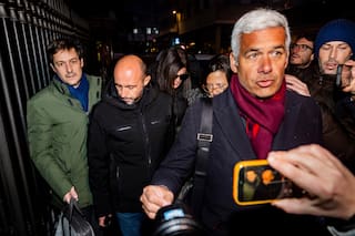 Tribunal suizo ordena tres meses de prisión preventiva a gerente de bar por incendio mortal