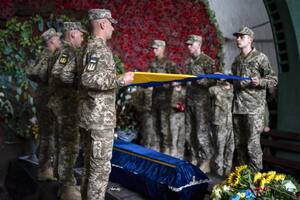 Tributo ucraniano a una mujer rusa