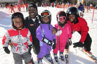 Trillizos Rivers buscan hacer historia para Jamaica en los Juegos Olímpicos de Invierno