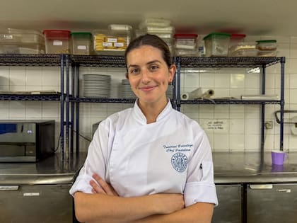 Trinidad Batesteza, chef pastelera del Hotel Alvear Palace