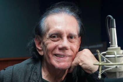 El cantante de rock venezolano Trino Mora falleció a sus 81 años el pasado lunes 9 de diciembre luego de luchar durante mucho tiempo contra una larga enfermedad que lo aquejaba