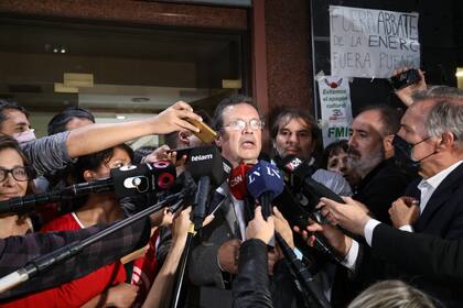 Tristan Bauer en la protesta en el Instituto Nacional de Cine y Artes Audiovisuales (Incaa)