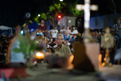 Decepción y frustración en el lado "celeste" de la plaza