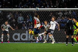 El golazo de un exdelantero de River para la victoria de Colombia y los triunfos de Uruguay y Ecuador