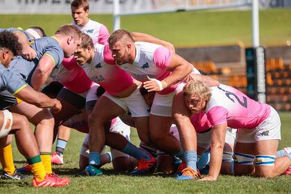 El scrum, una de las formaciones que deberán estar al ciento por ciento en el Tri-Nations