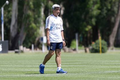 Trobbiani definió su plantel para el Sudamericano