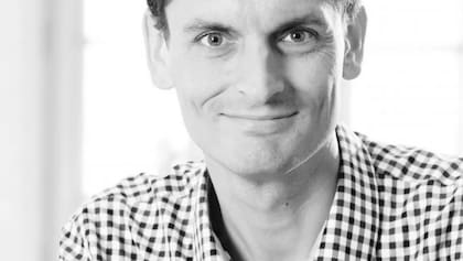 Troels Behrendt Jørgensen, director digital de Politiken: "Descubrimos que enfocarnos en nuestros valores fundamentales y en altos estándares periodísticos en realidad fortalece nuestra posición comercial: nuestra audiencia, educada y urbana, espera y valora esta integridad"