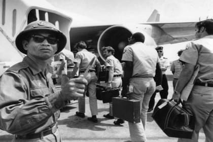 Tropas estadounidenses regresando de Vietnam