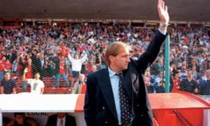 Enzo Trossero fue capitn y smbolo como defensor en Independiente y luego tuvo su etapa como DT