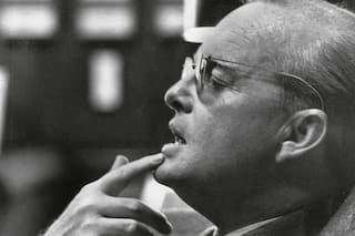 Truman Capote, escritor: "Toda vida humana tiene sus estaciones y ciclos, y ningún caos personal puede ser permanente"