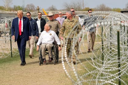 Trump afirmó que mantendrá los aranceles hasta que México tome medidas efectivas contra el tráfico de drogas y la migración ilegal en la frontera (AP Foto/Eric Gay, Archivo)