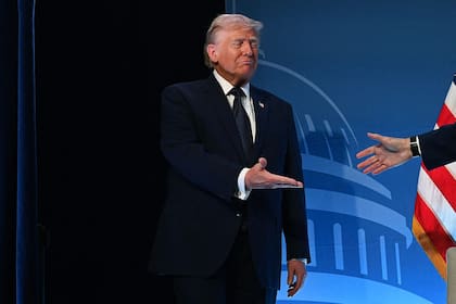 Trump dijo que la guerra con Irán está "prácticamente terminada"