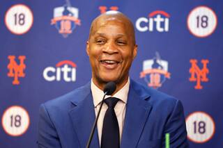 Trump indulta al exjugador de los Mets Darryl Strawberry por cargos de evasión fiscal y drogas